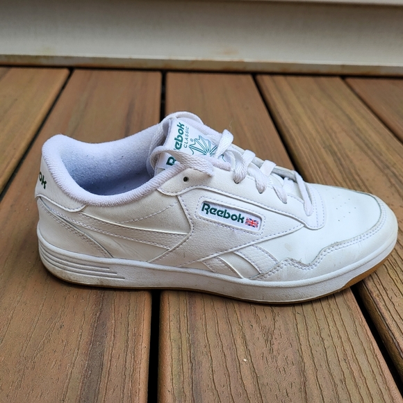 Vintage Reeboks-- White Size 8.5 - Picture 6 of 7